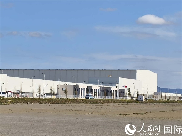 科技城內(nèi)已經(jīng)建成的工廠。人民網(wǎng)記者 黃培昭攝