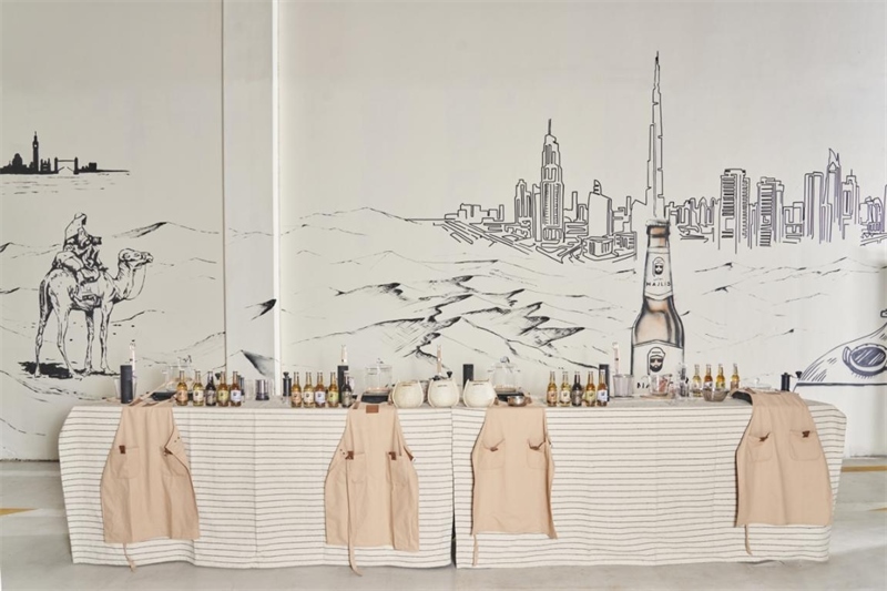 工廠內(nèi)設(shè)有互動區(qū)，參觀訪客可以親手制作麥芽飲料，受訪對象供圖