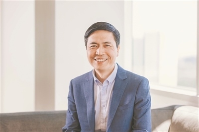 朱松純 全國(guó)政協(xié)委員、北京通用人工智能研究院院長(zhǎng)【代表委員連線】