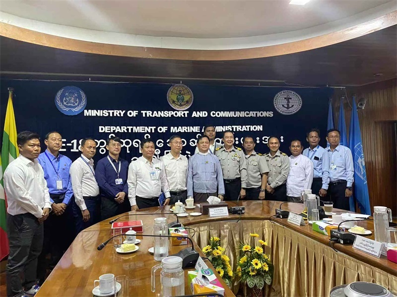 緬甸第18屆國家級港口設(shè)施安全聯(lián)合演習(xí)頒獎儀式現(xiàn)場。中緬油氣管道公司供圖