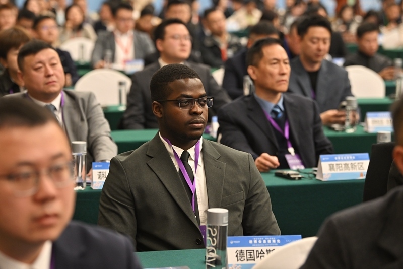 外企代表參加“進(jìn)博會走進(jìn)湖北”活動主題推介會。人民網(wǎng)記者 翁奇羽攝