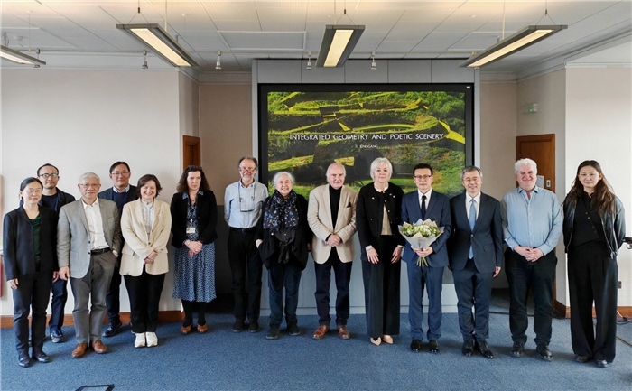 參加開幕式和學(xué)術(shù)交流活動(dòng)的嘉賓合影。活動(dòng)主辦方供圖