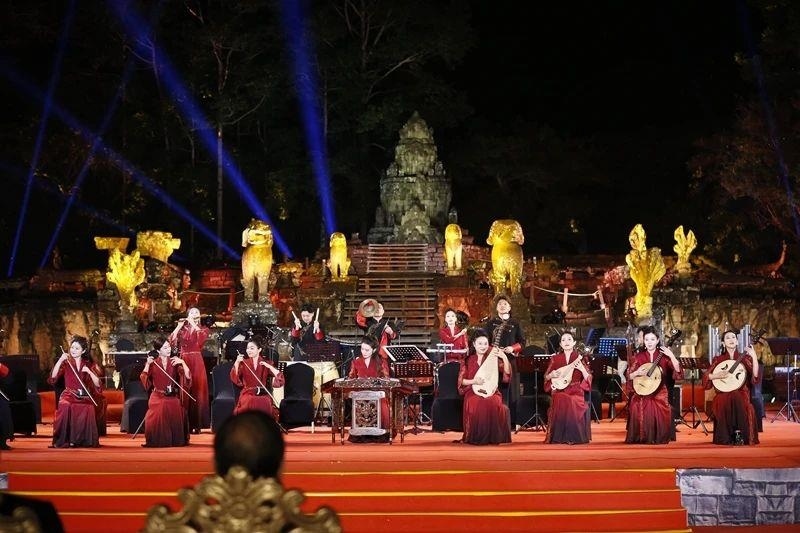 2024年1月13日，在柬埔寨暹粒舉行的“中柬人文交流年”啟動(dòng)儀式。