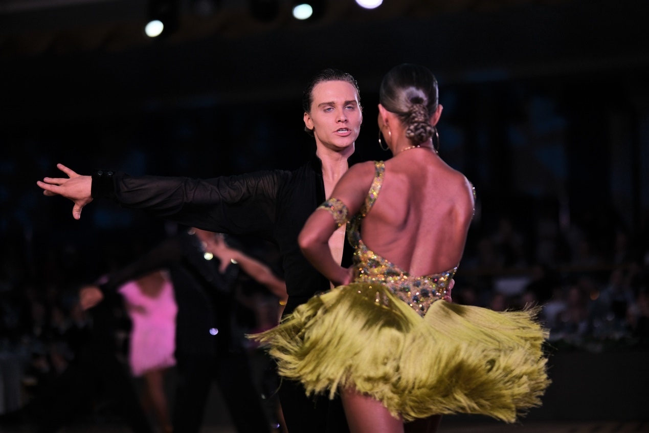 第七屆“克里姆林宮杯”國標(biāo)舞錦標(biāo)賽現(xiàn)場。于子恒攝