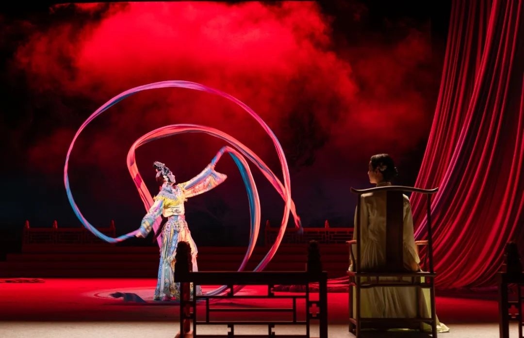 演出現(xiàn)場。北京人藝供圖