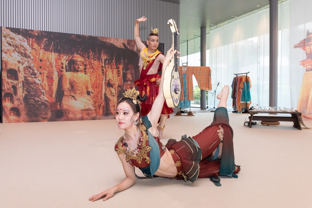 《龍門(mén)金剛》舞蹈。中國(guó)駐大阪旅游辦事處供圖