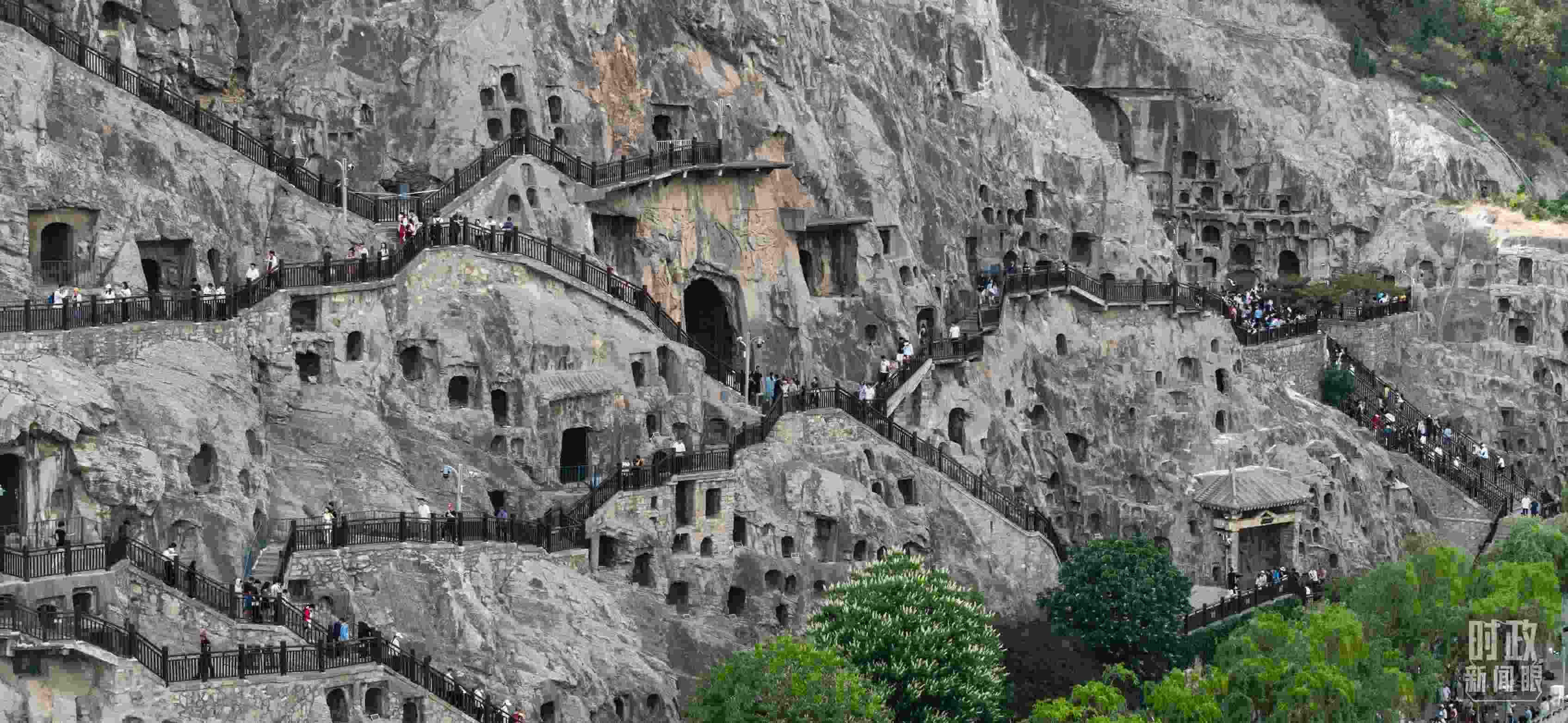 △龍門石窟。（總臺國廣記者李晉拍攝）